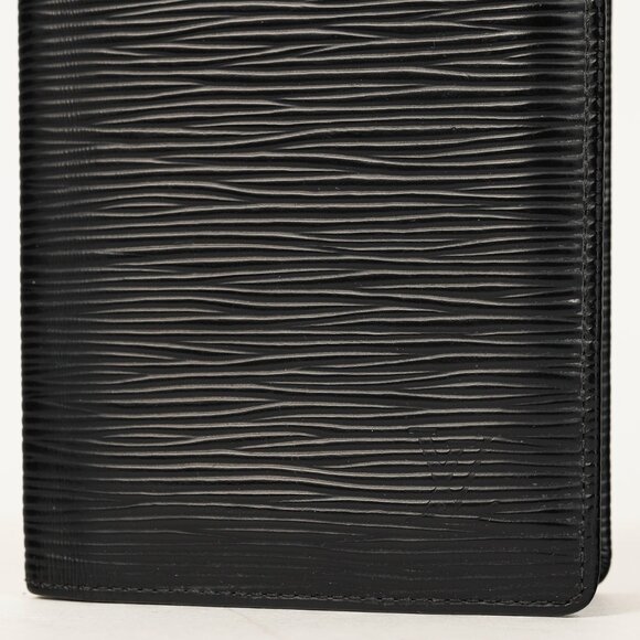 Louis Vuitton Brazza Black Epi Leather Wallet - Picture 4 of 9